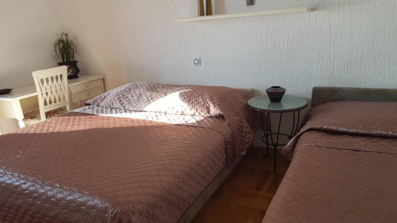 Apartment Sara Pirovac Dış mekan fotoğraf