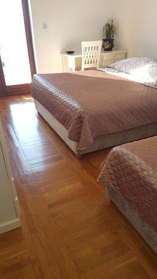 Apartment Sara Pirovac Dış mekan fotoğraf